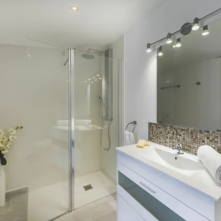 Yupihome Ca Ses Terroles Holiday home *